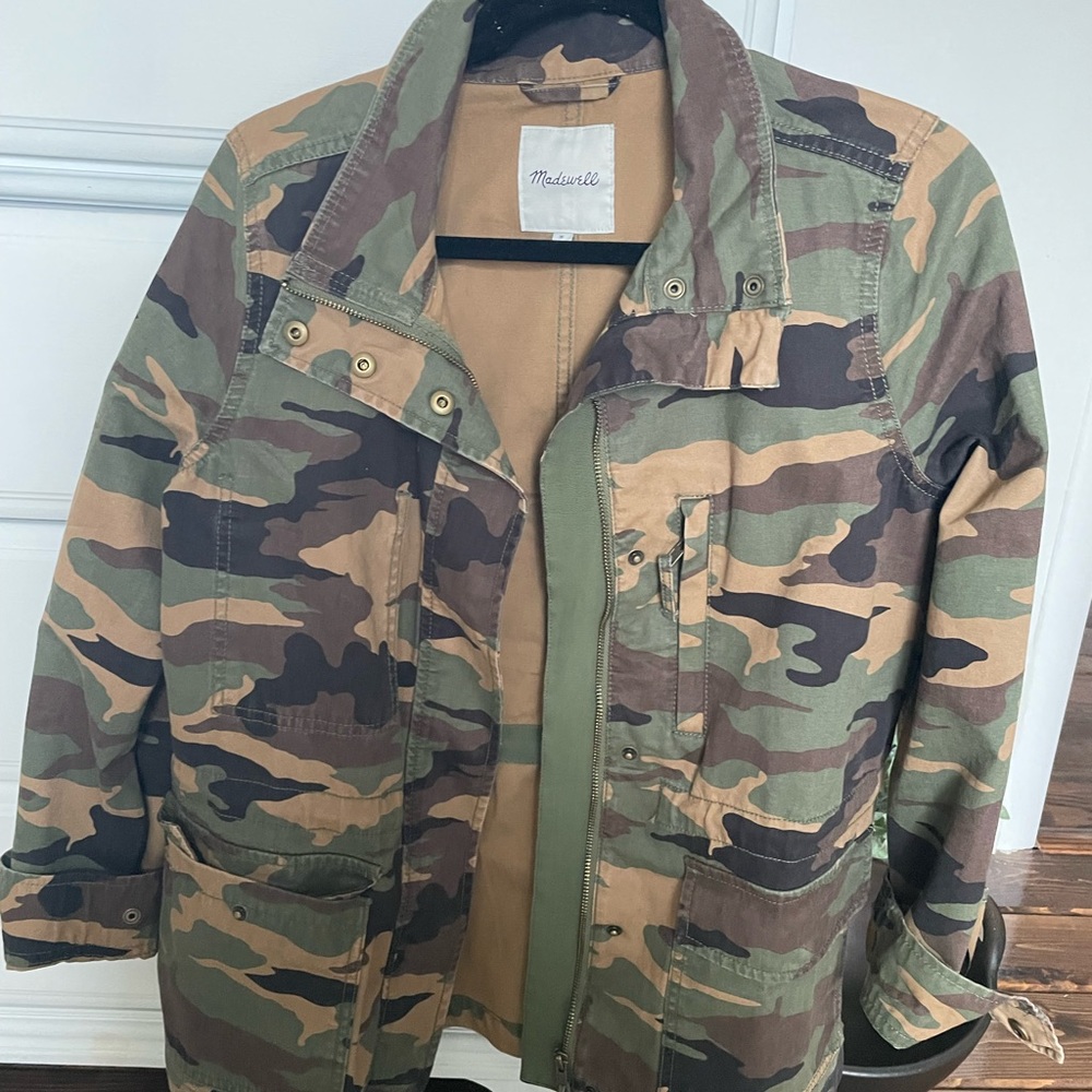 Madewell Camo jacket size medium